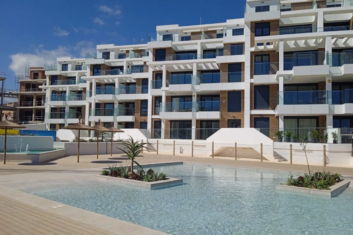 Leilighet med 2 soverom i Dénia